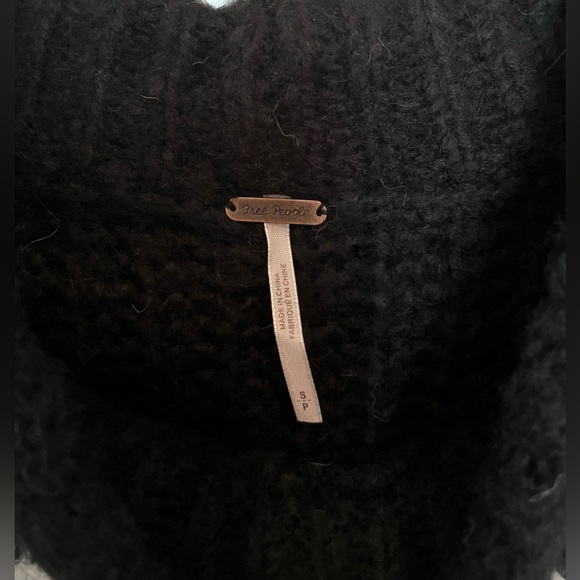 NWT ⚜️🖤⚜️ FREE PEOPLE Alpine pull over mock neck sweater size S wool and alpaca - Picture 13 of 17